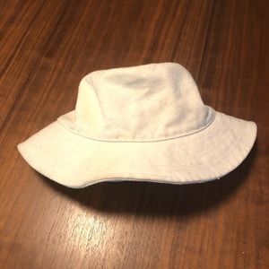 🍊 Madewell Linen-Cotton Short-Brimmed Bucket hat